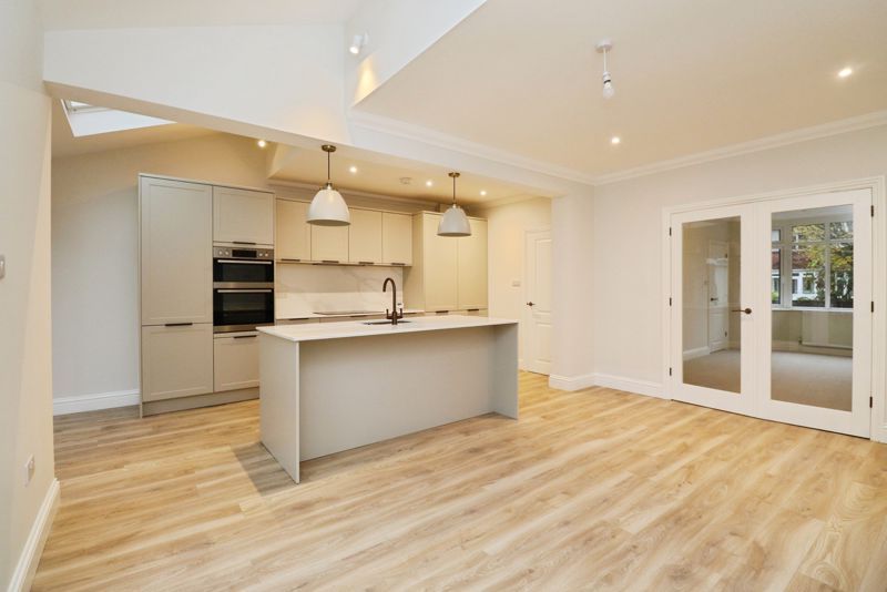 Property photo 2 of 10 Photo 10