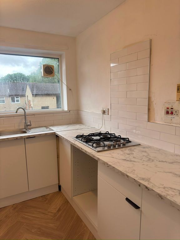 Property photo 1 of 4