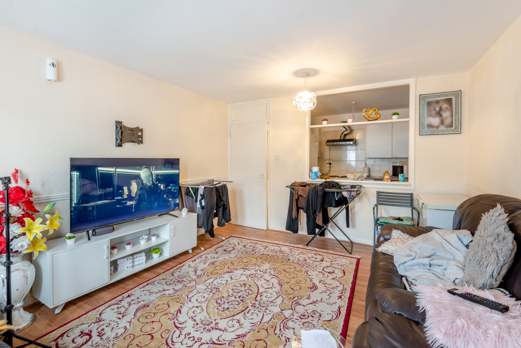 Property photo 2 of 6