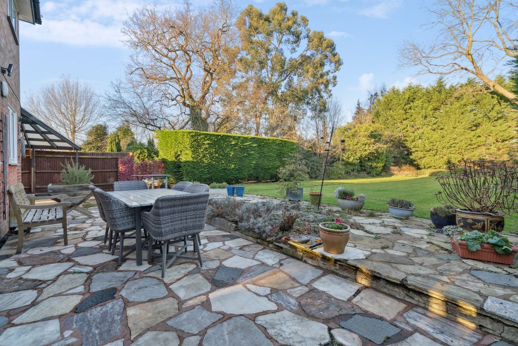 Property photo 2 of 14