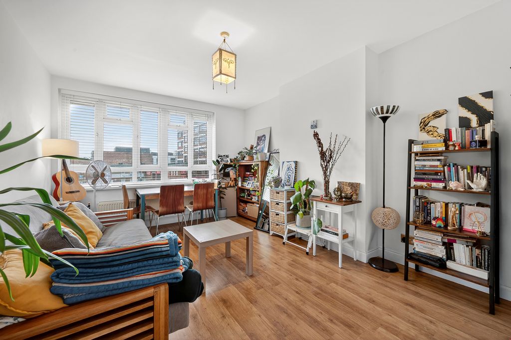 Property photo 1 of 10 Picture No. 09