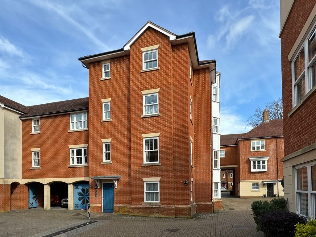 Property photo 1 of 7