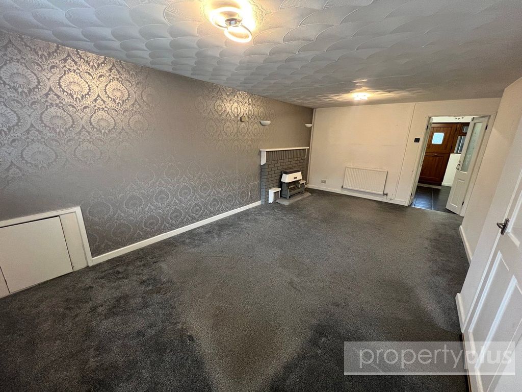 Property photo 3 of 12 Picture No. 10