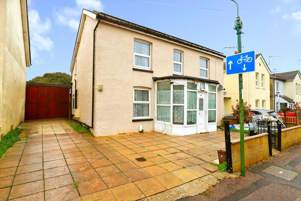 Property photo 1 of 18 Pbox-Img.Jpg