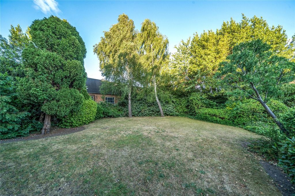 Property photo 2 of 19 Picture No. 03