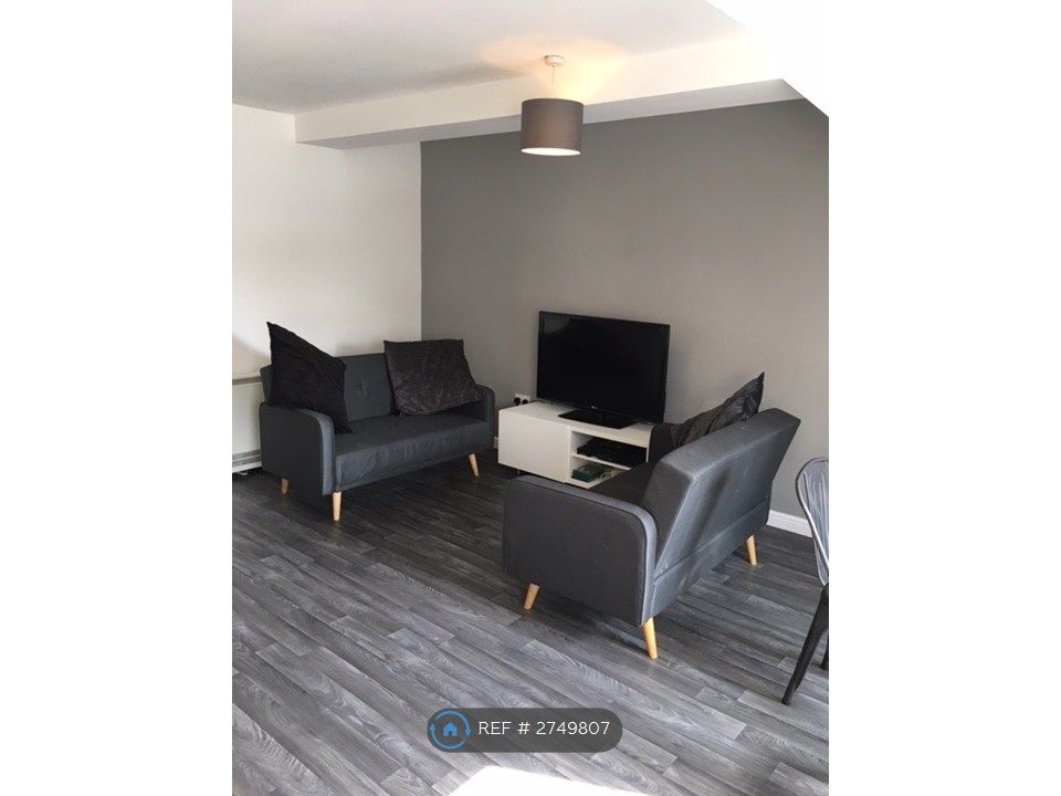 Property photo 2 of 7 Lounge