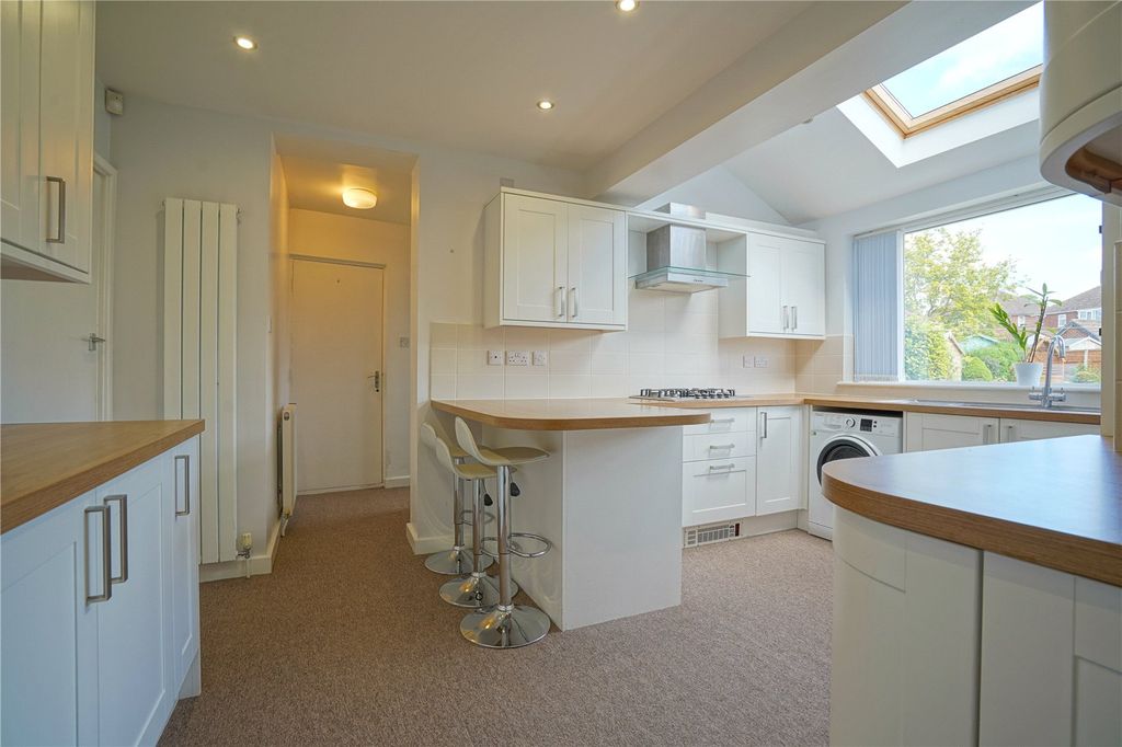Property photo 3 of 22 Picture No. 15