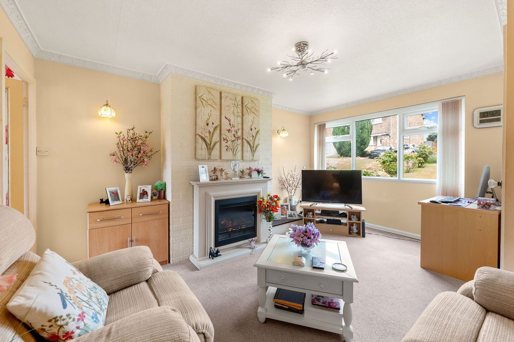 Property photo 1 of 16