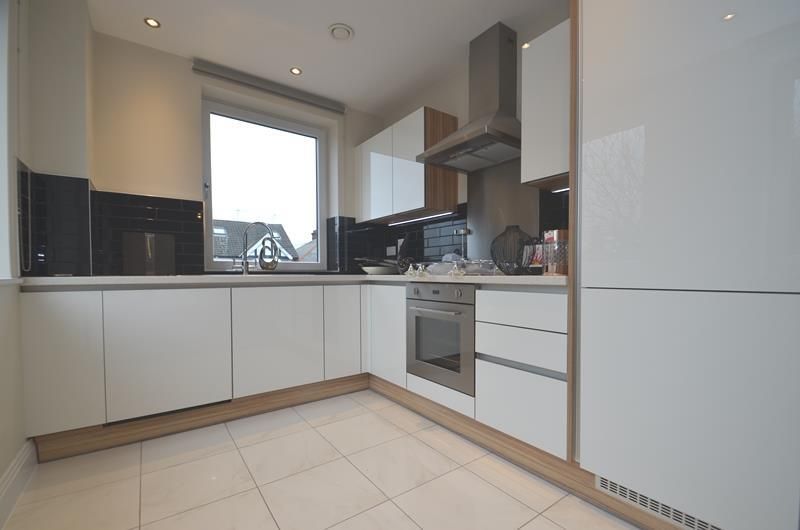 Property photo 3 of 5 Kitchen