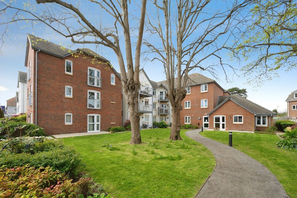 Property photo 2 of 13 Pbox-Img.Jpg