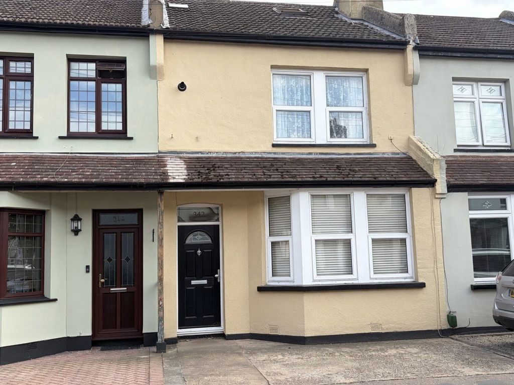 Property photo 1 of 11