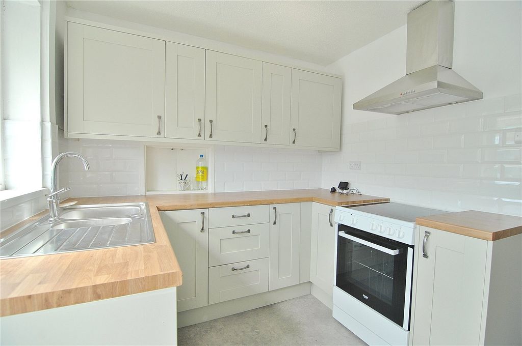 Property photo 2 of 11 Picture No. 11