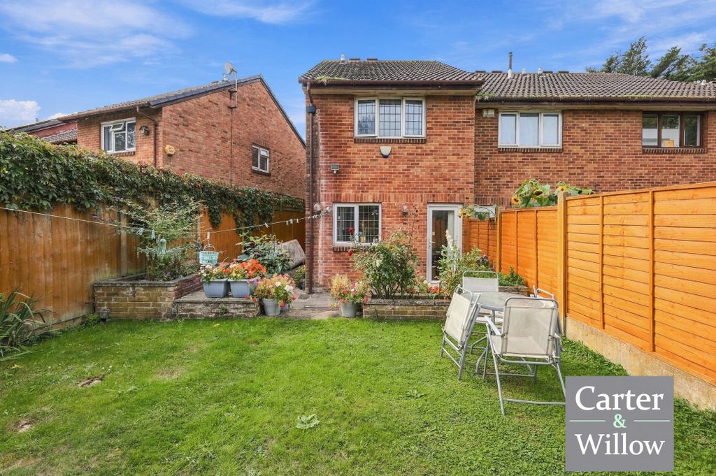 Property photo 2 of 19