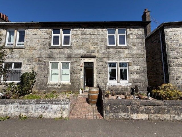 Property photo 1 of 8