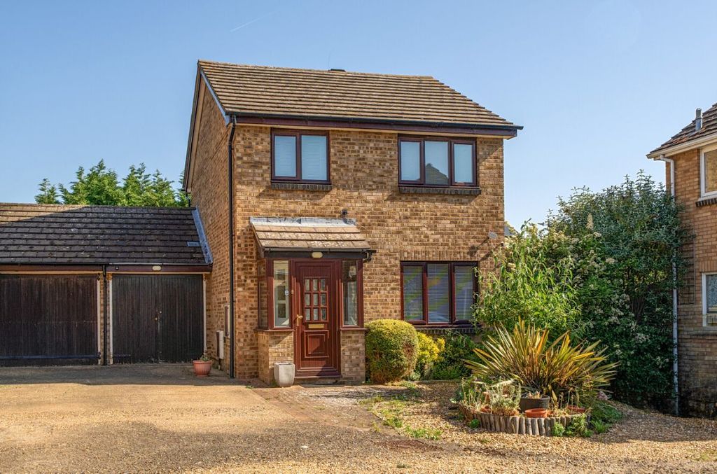 Property photo 1 of 19