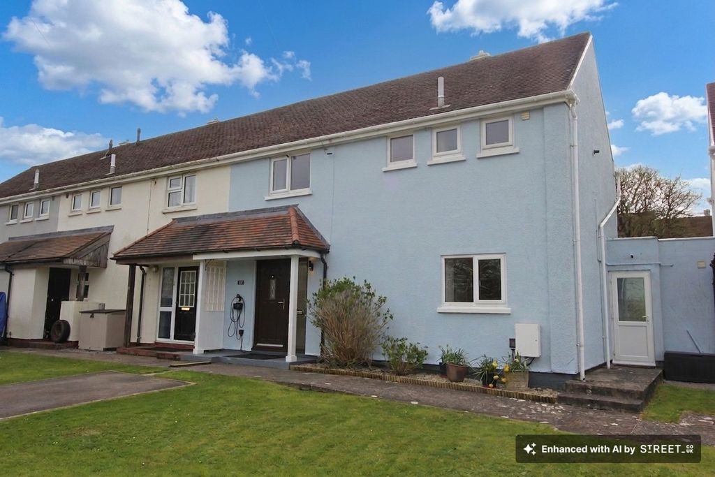 Property photo 1 of 30