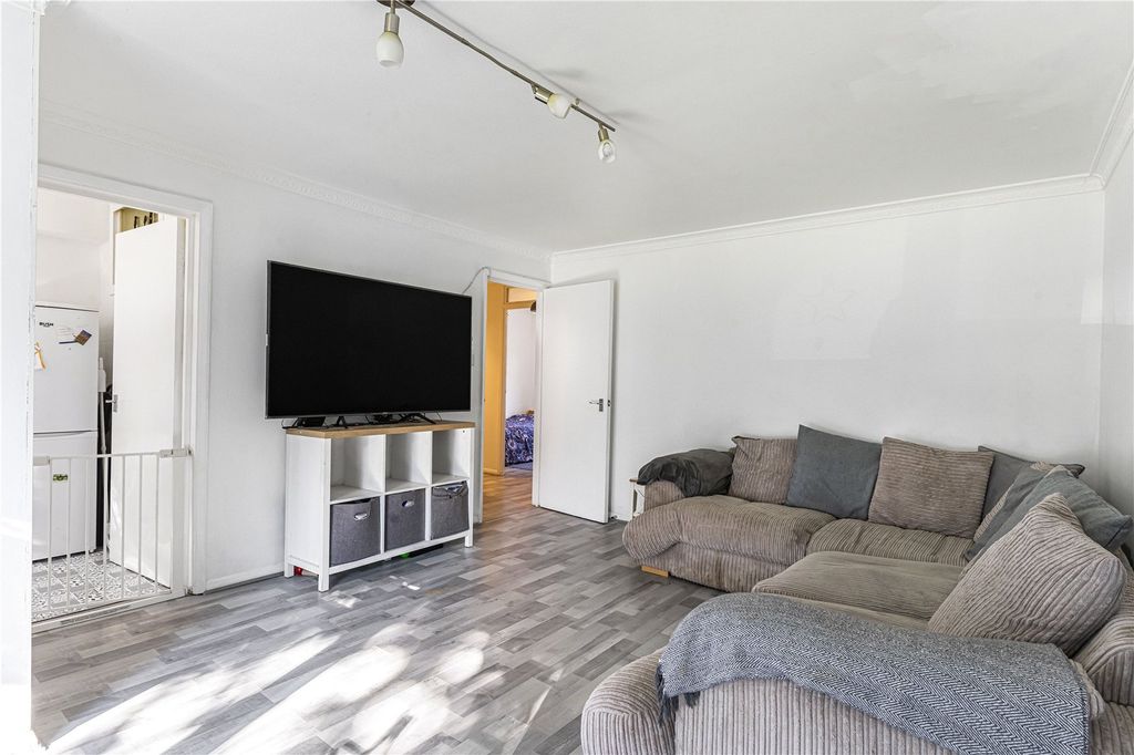 Property photo 3 of 16 Picture No. 09