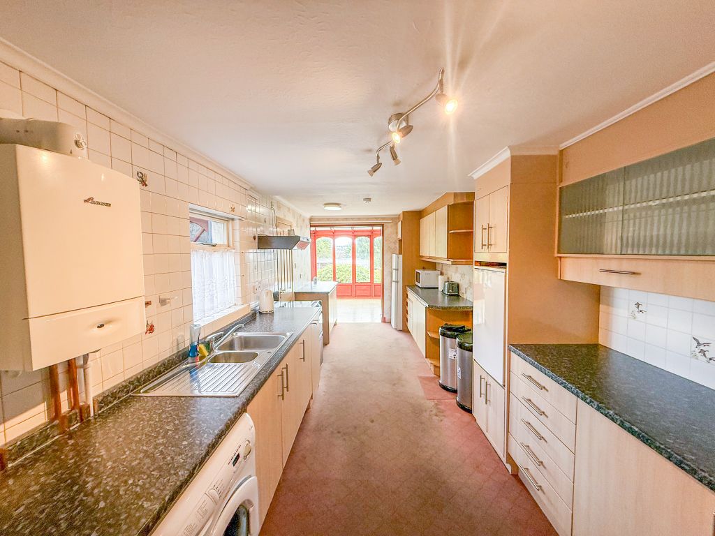 Property photo 2 of 43 Img_9470