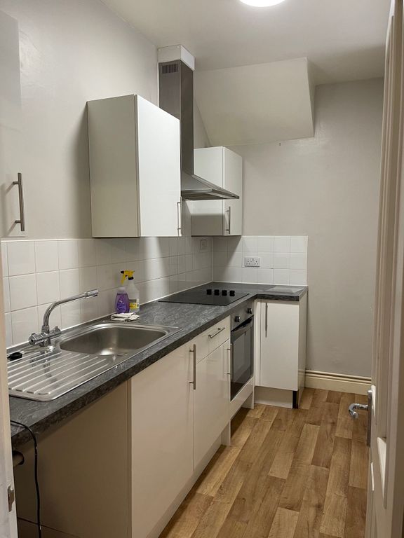 Property photo 2 of 6 4