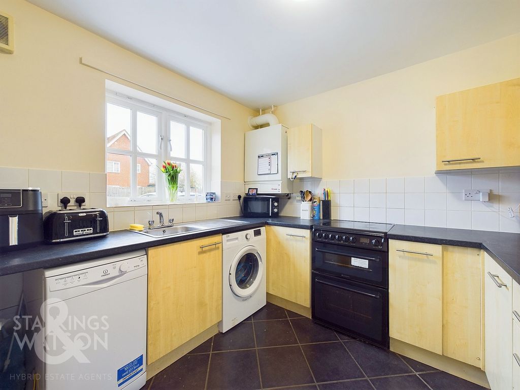 Property photo 2 of 15