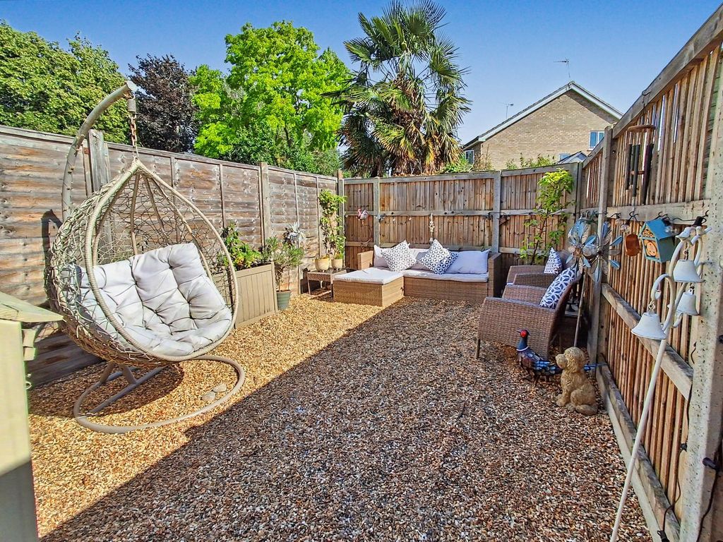 Property photo 2 of 18