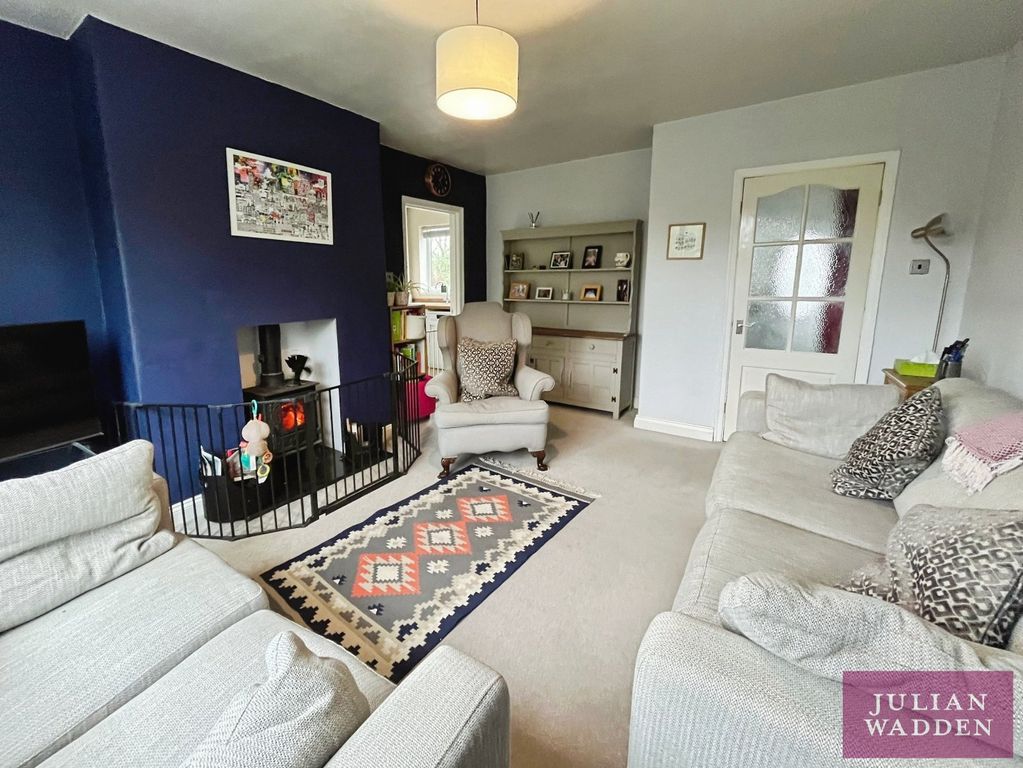 Property photo 3 of 12 Picture 3