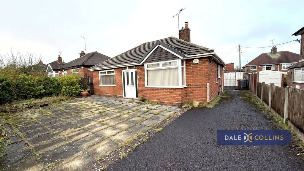 Property photo 1 of 12 Photo 5