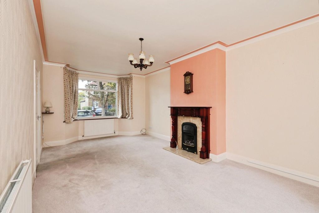 Property photo 2 of 19 Living Room