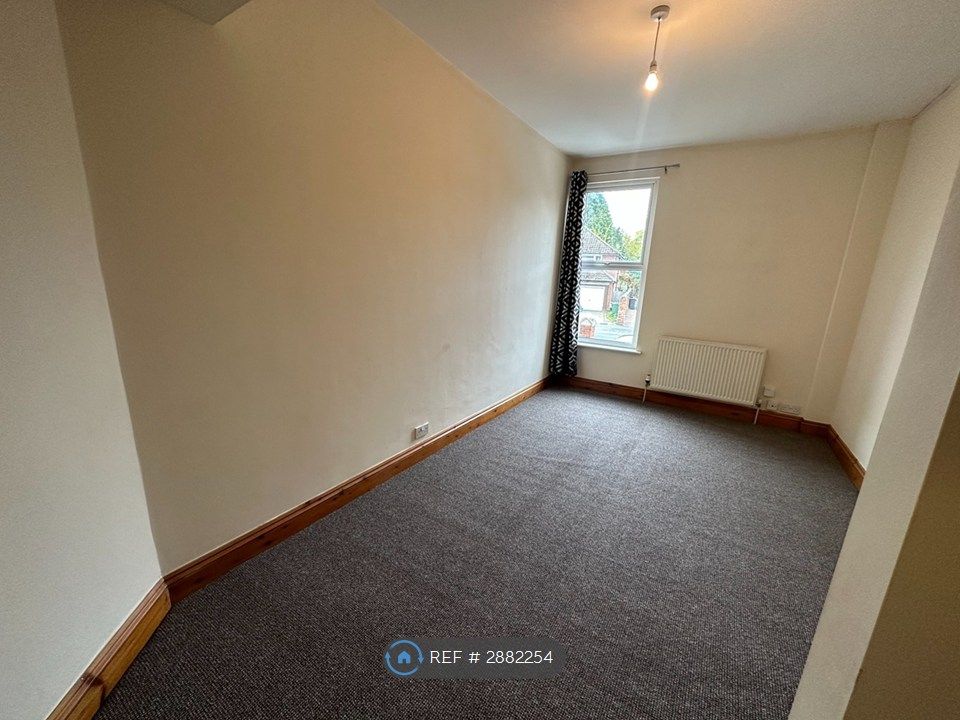 Property photo 3 of 27