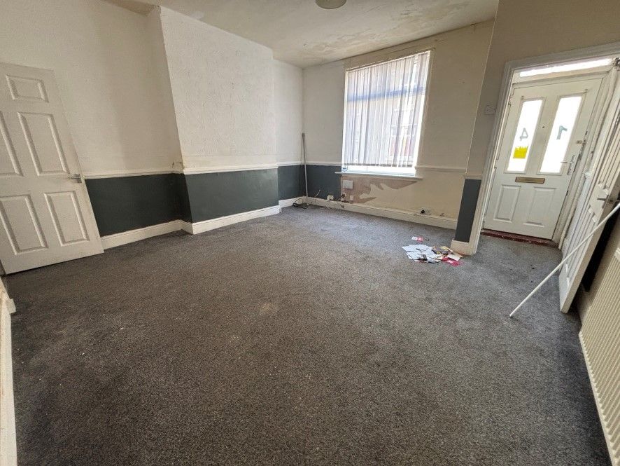 Property photo 2 of 4