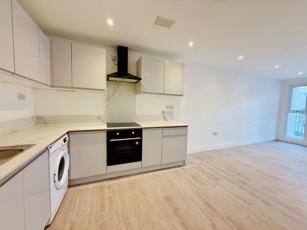 Property photo 2 of 11 Whatsapp Image 2025-11-07 At 11.12.41