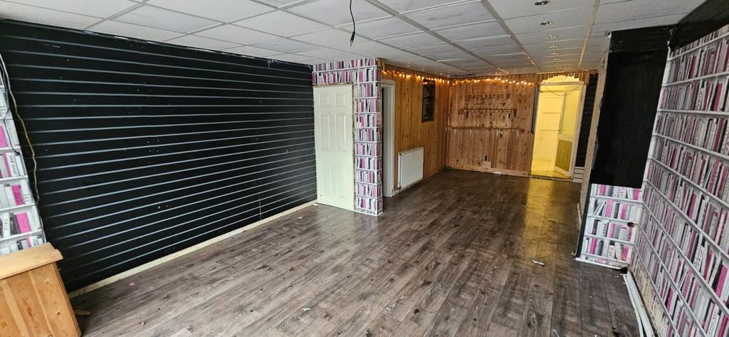 Property photo 2 of 2