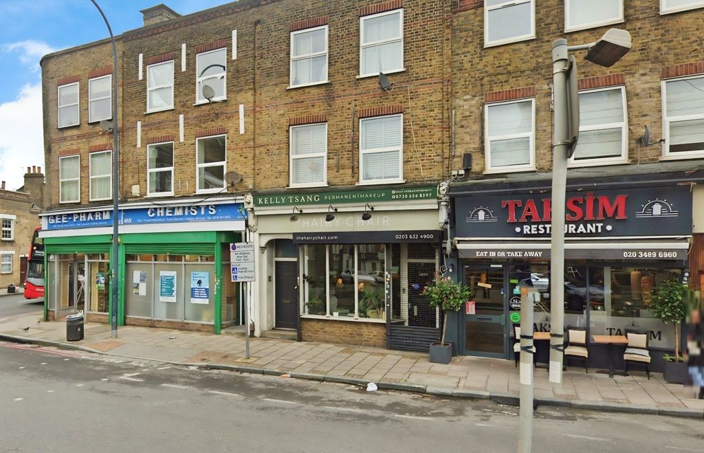 Property photo 2 of 10 Photo 11