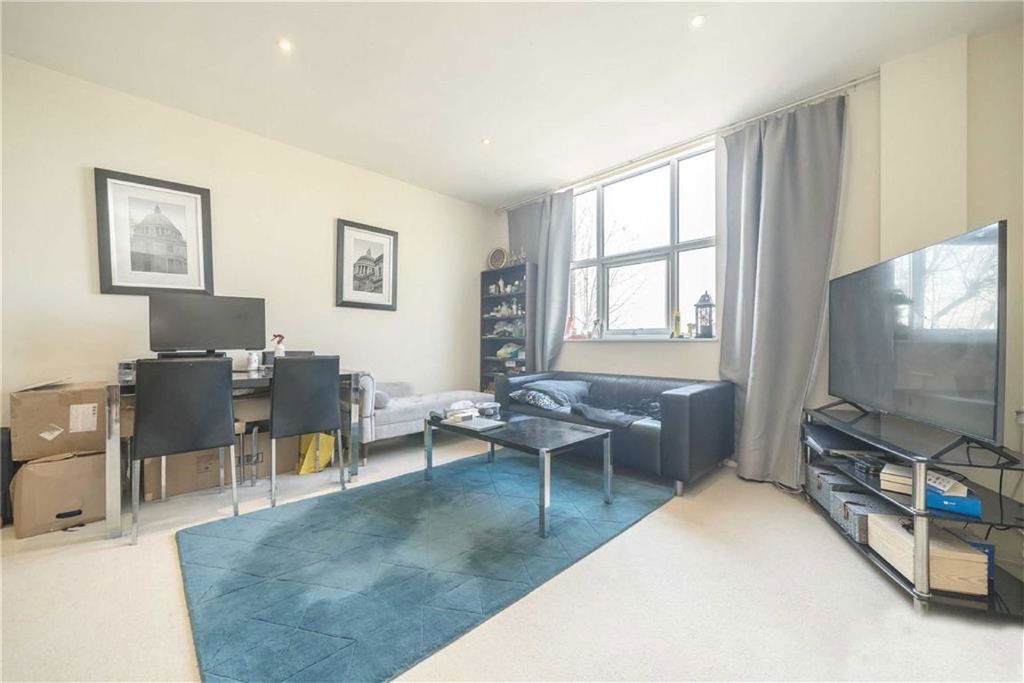 Property photo 3 of 5