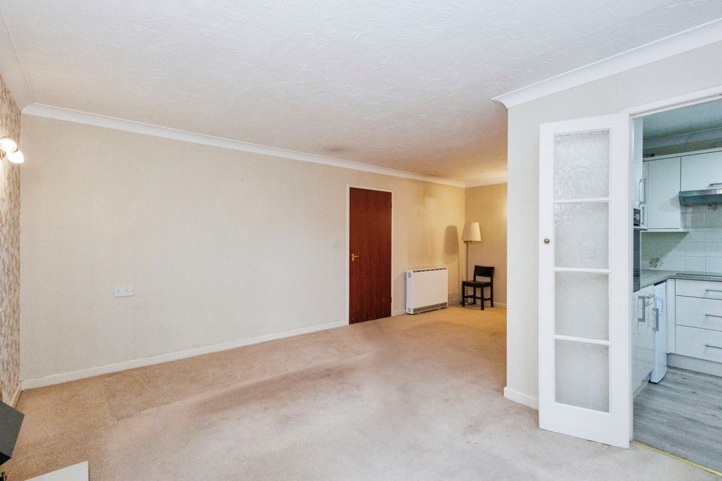 Property photo 3 of 17 Photography