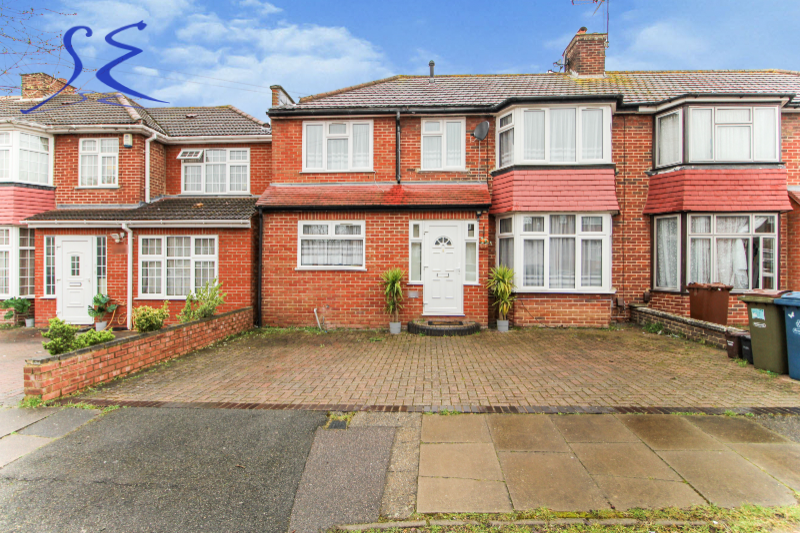 Property photo 1 of 26 Four Bedroom Semi Detached House To Rent