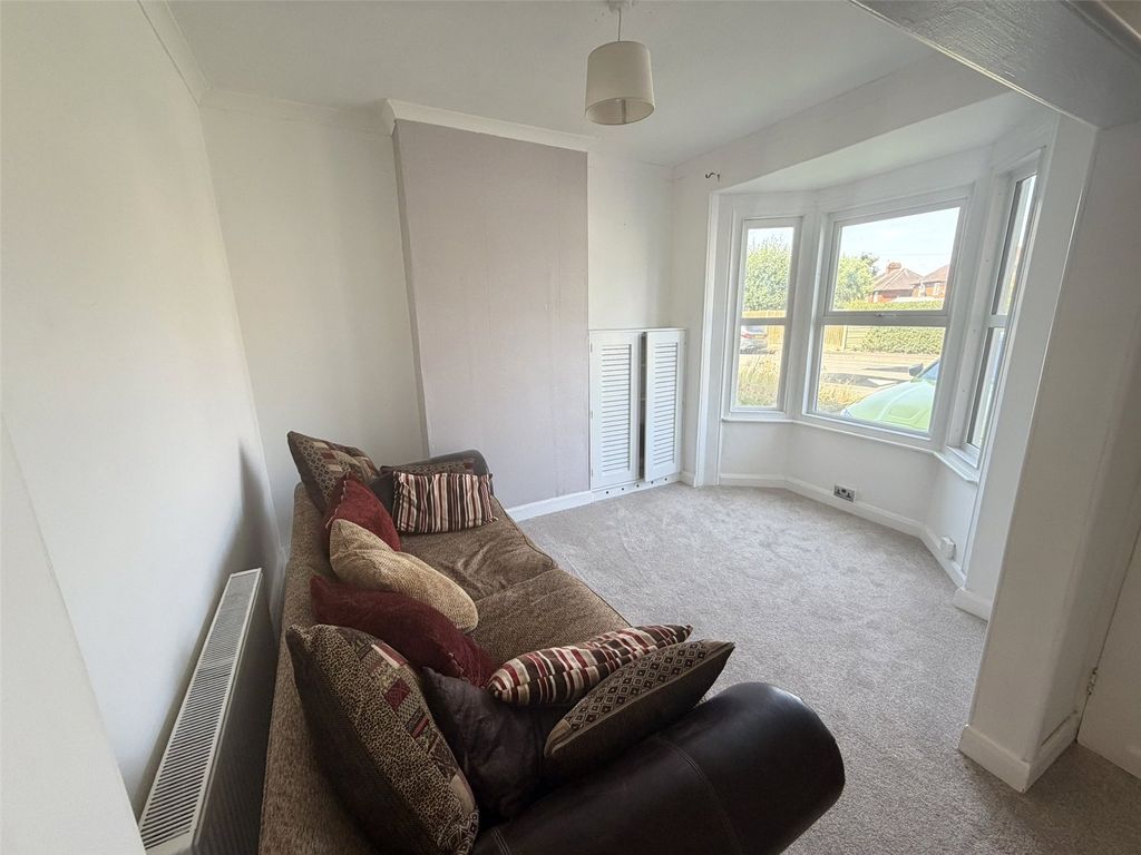 Property photo 2 of 18 Picture No. 02