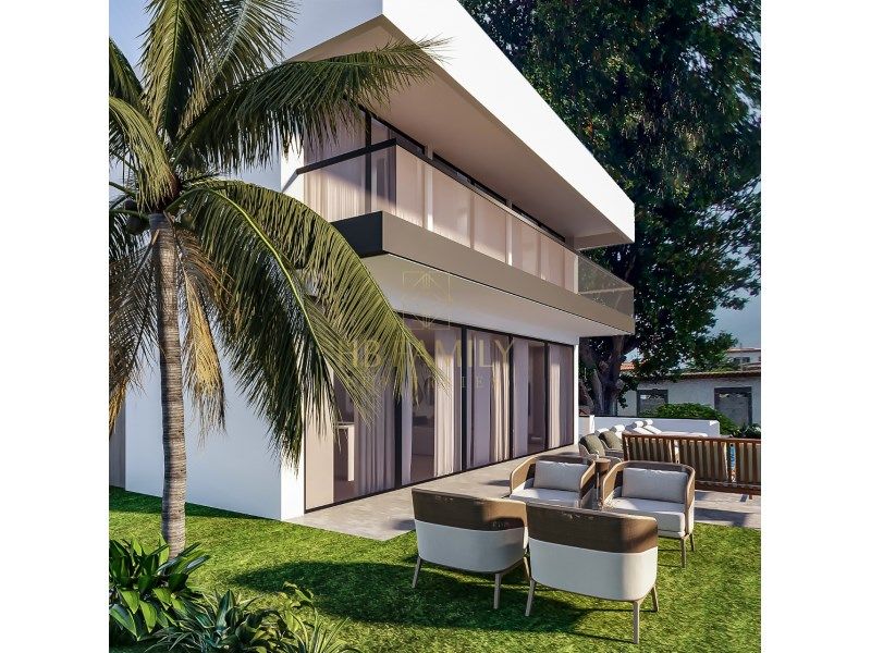 Property photo 2 of 24