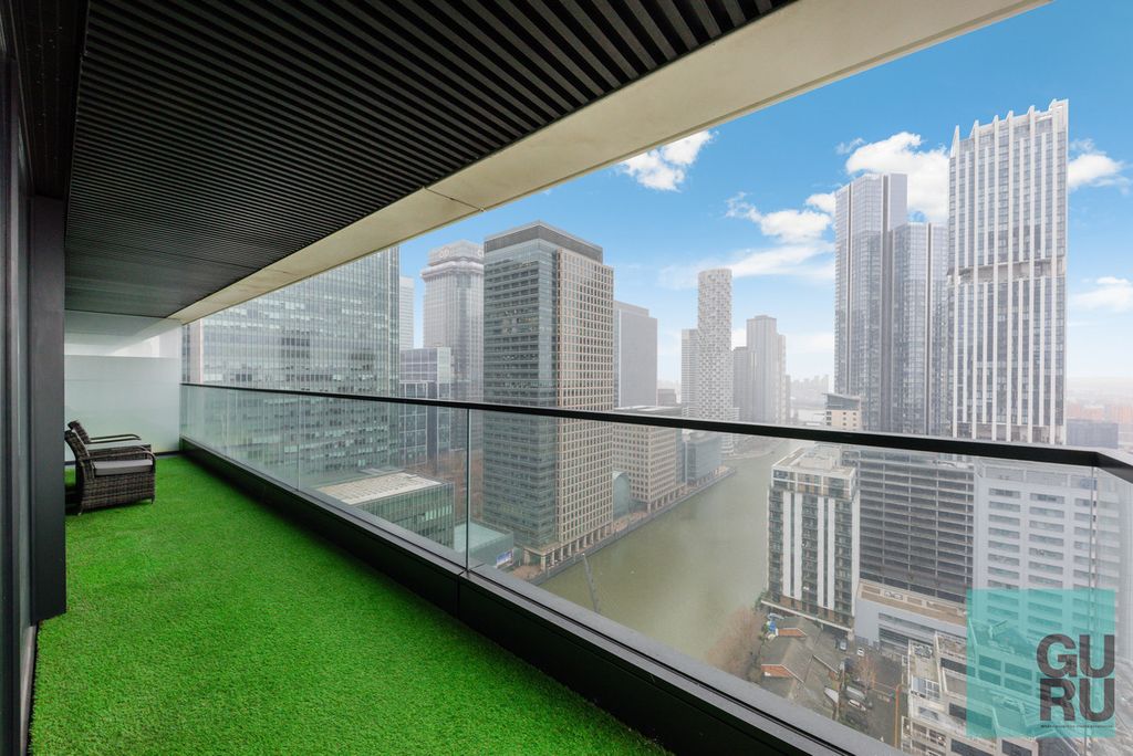 Property photo 2 of 12