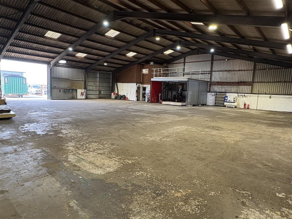 Property photo 2 of 7 2.Jpg