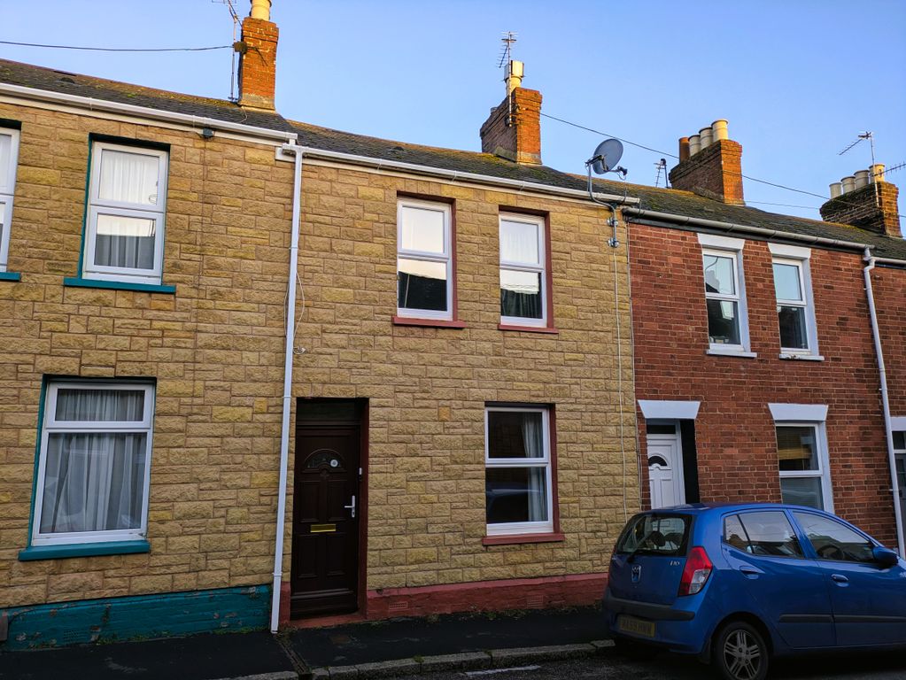 Property photo 1 of 10 External Front