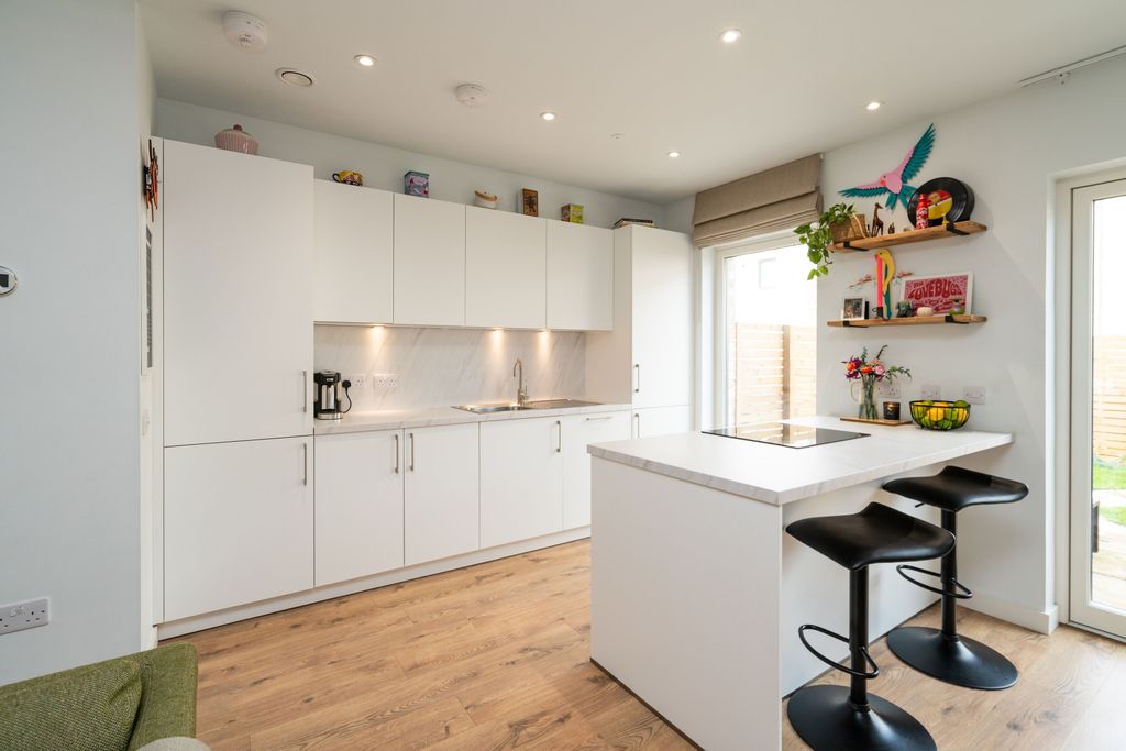 Property photo 3 of 19 Property Image 3