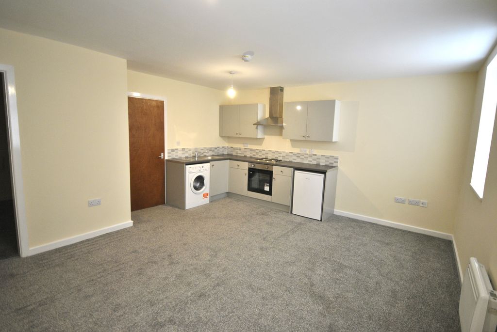Property photo 3 of 7