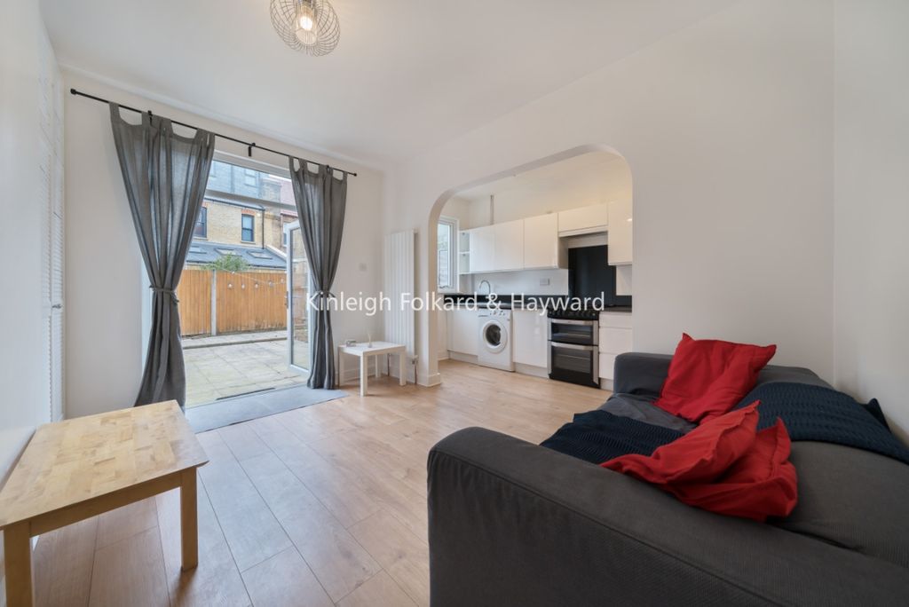 Property photo 1 of 6 79817c88-Df17-4B90-B