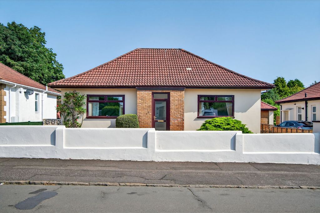 Property photo 1 of 26