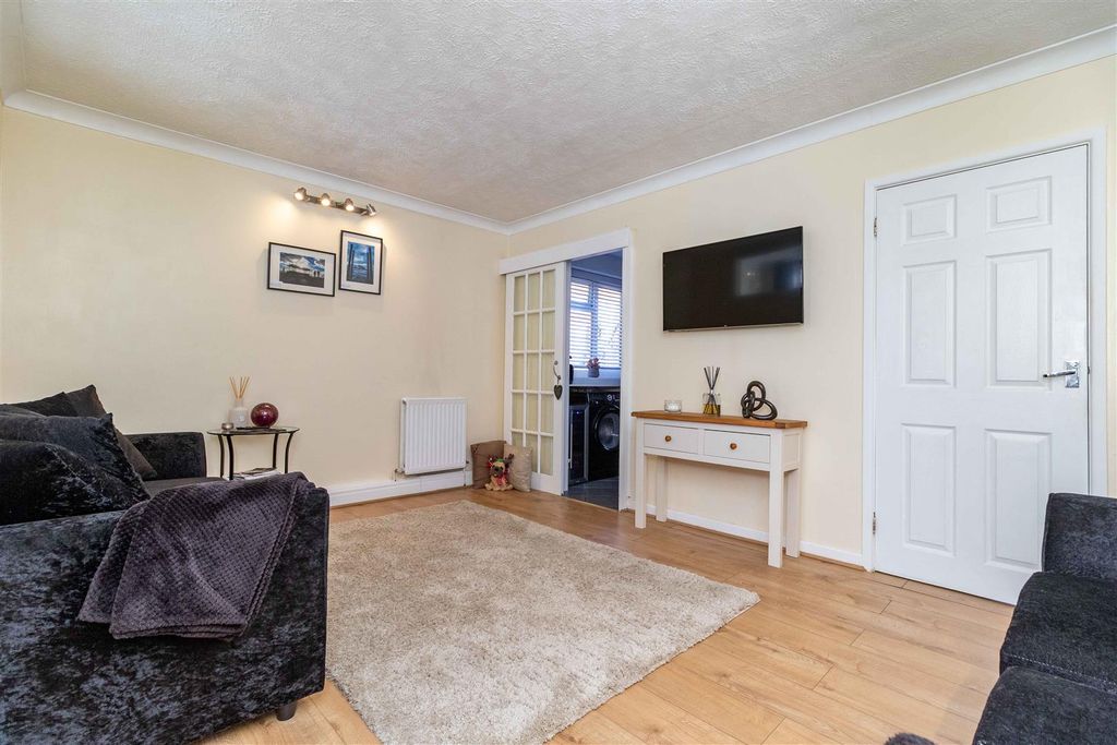 Property photo 3 of 10 Beckett-3.Jpg