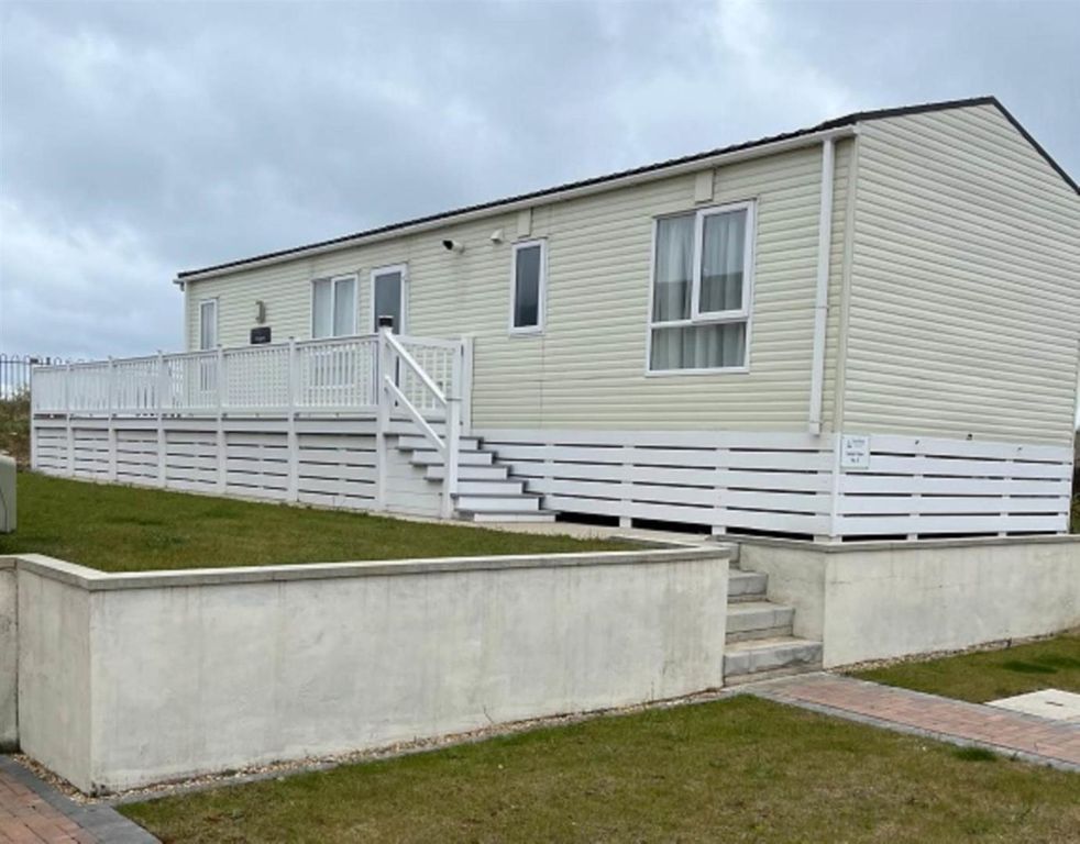 Property photo 1 of 17 517-3.Jpg