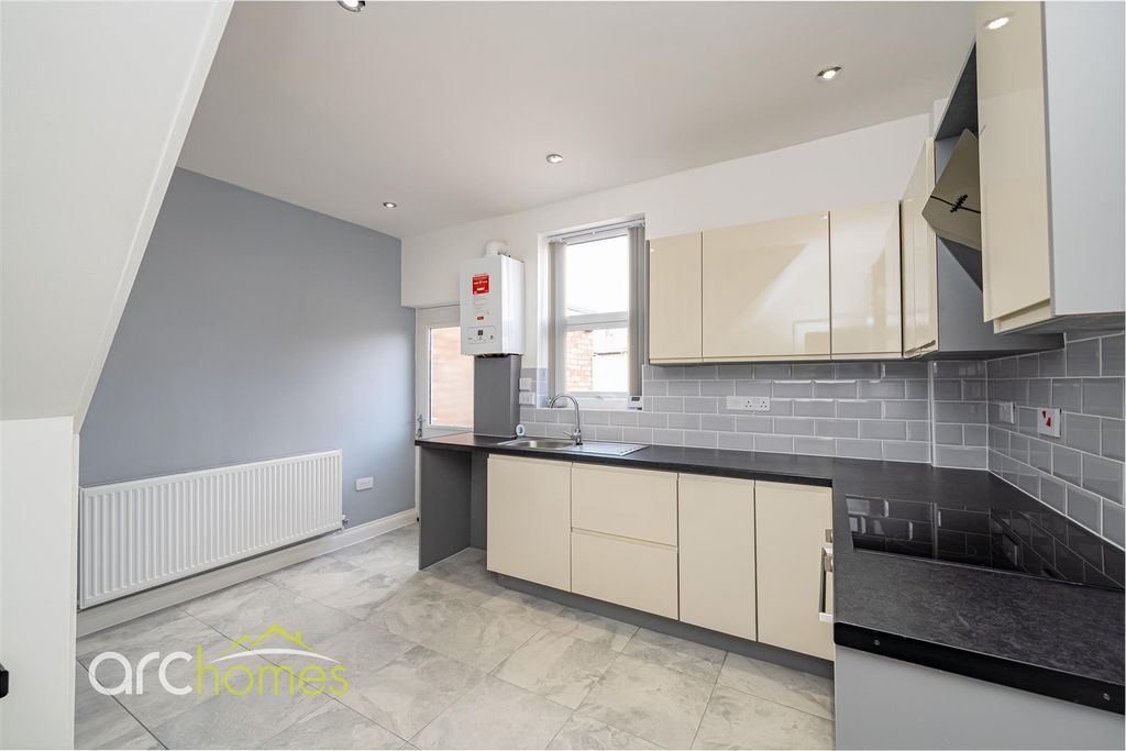 Property photo 3 of 14 Argyle-3.Jpg
