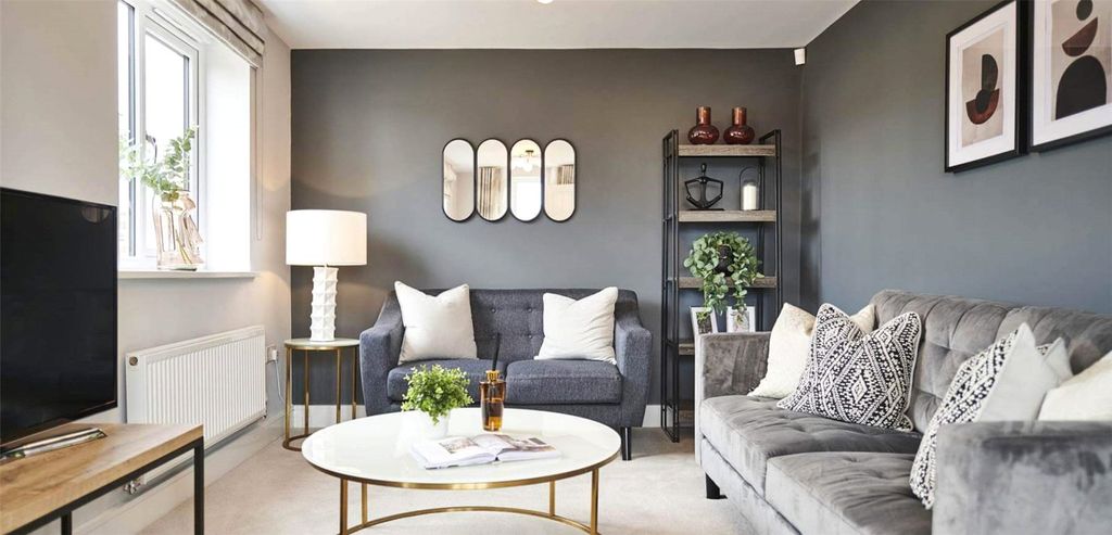 Property photo 3 of 5 Lounge