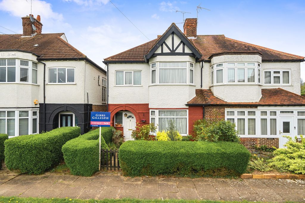 Property photo 1 of 14 1440677-1-69Dce36...